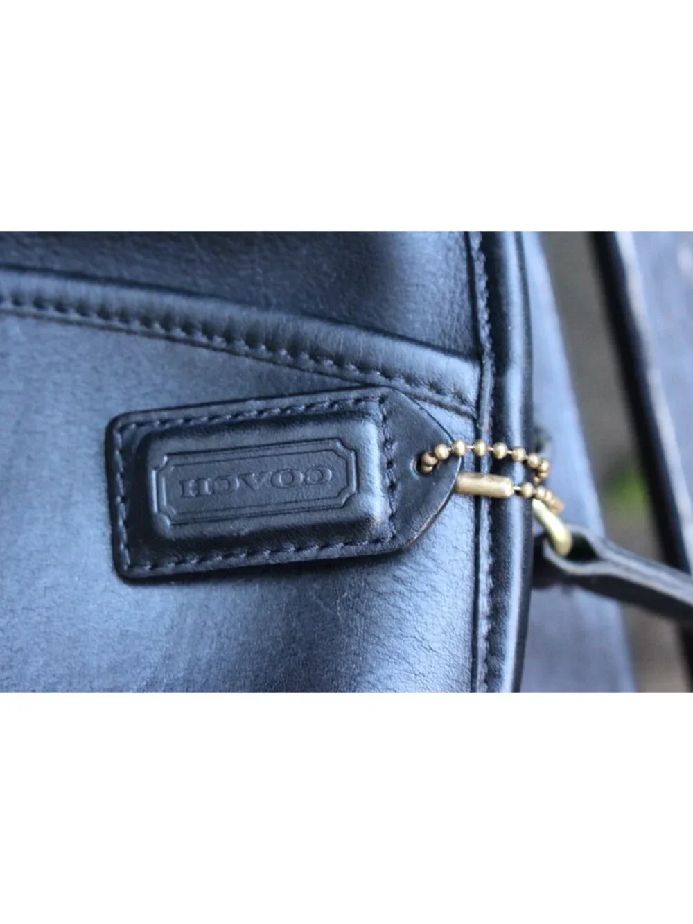 Coach Vintage - Oliver Crossbody Bag 9902 in Black + Brass, USA 1980s